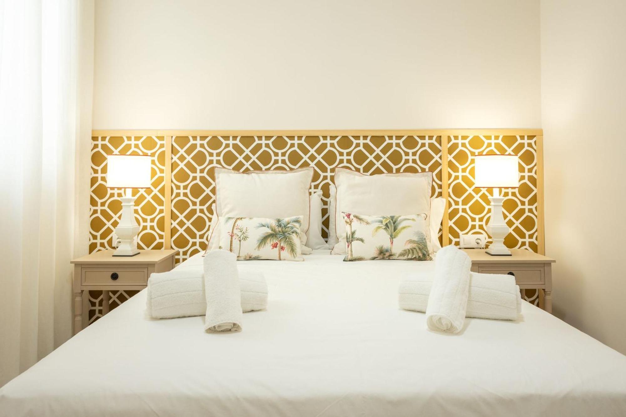Апартаменты Rt41 Triana Deluxe Севилья Экстерьер фото