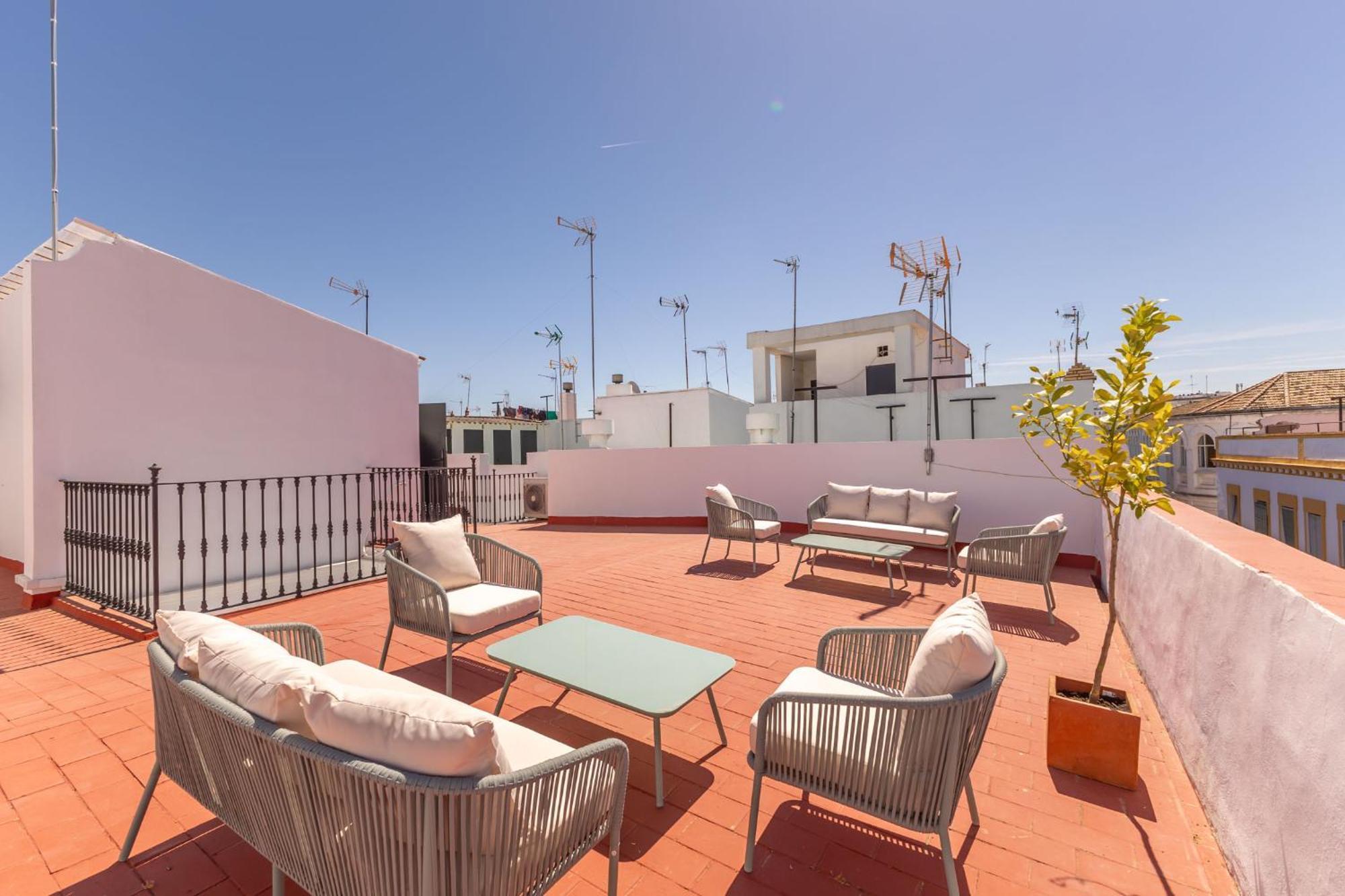 Апартаменты Rt41 Triana Deluxe Севилья Экстерьер фото